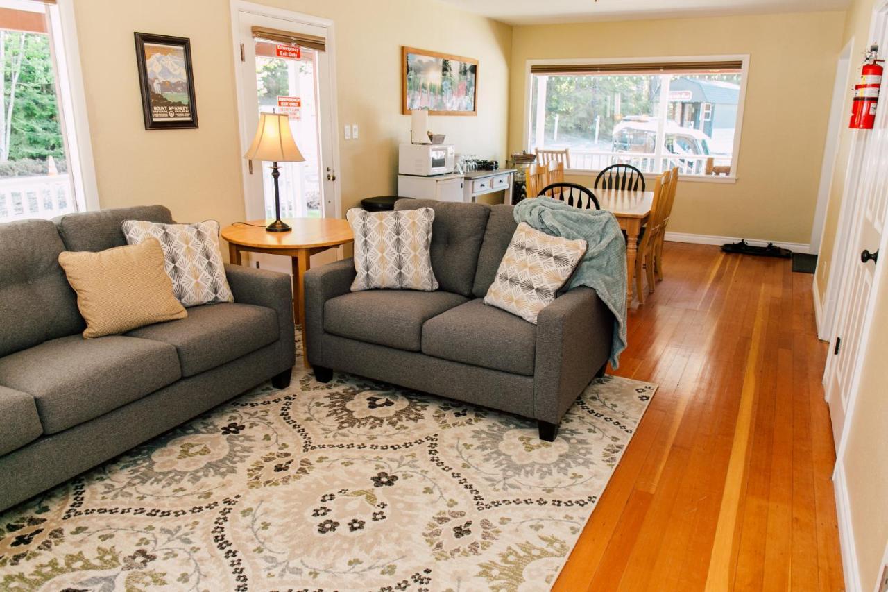 Lake Wenatchee Pine River Ranch B&B מראה חיצוני תמונה