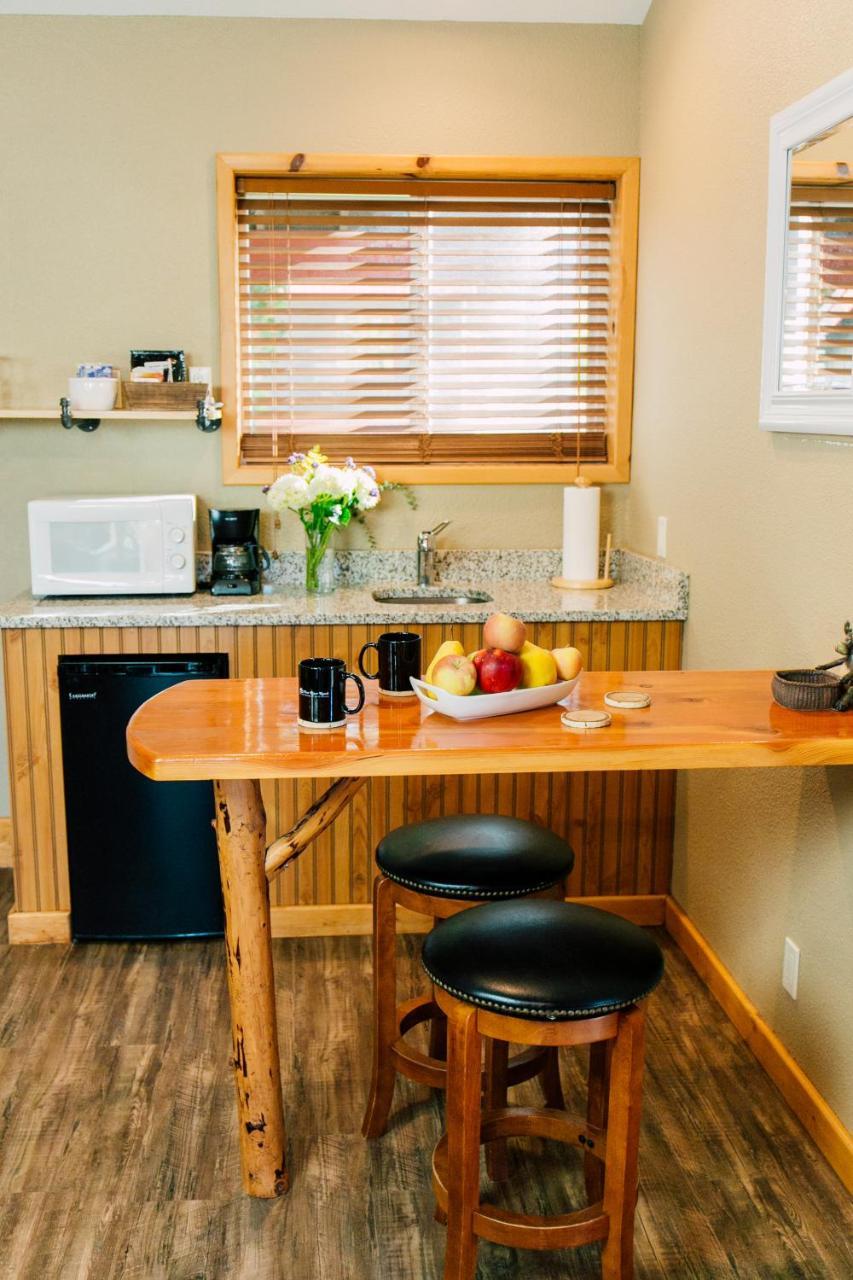 Lake Wenatchee Pine River Ranch B&B מראה חיצוני תמונה